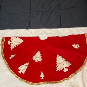 Antique Christmas Red Felt Tree Skirt
